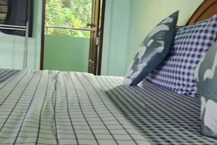 Room 20 of 77