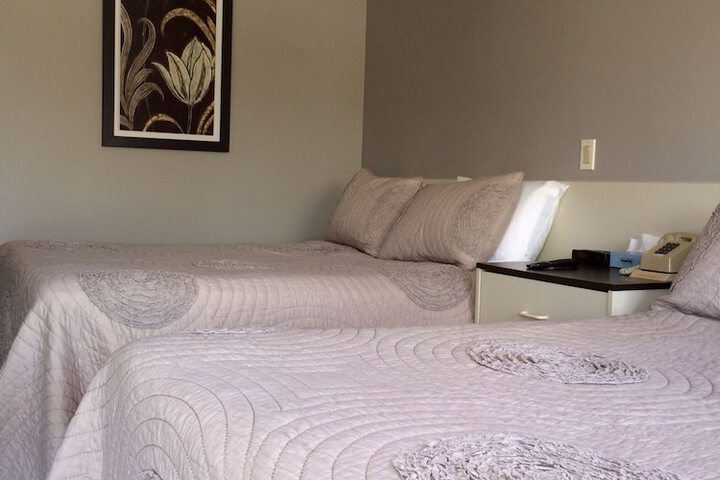 Room 5 of 34