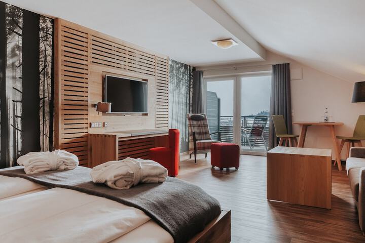 Room 14 of 75