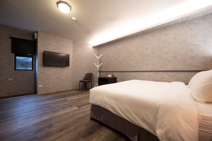 Room 22 of 46