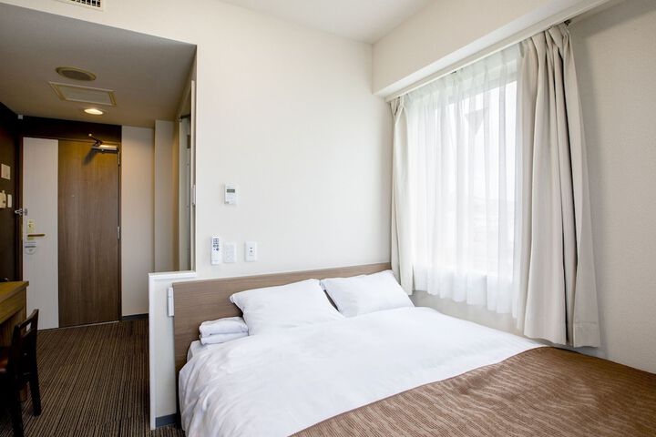 Room 20 of 44