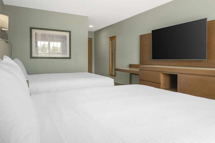 Room 17 of 65