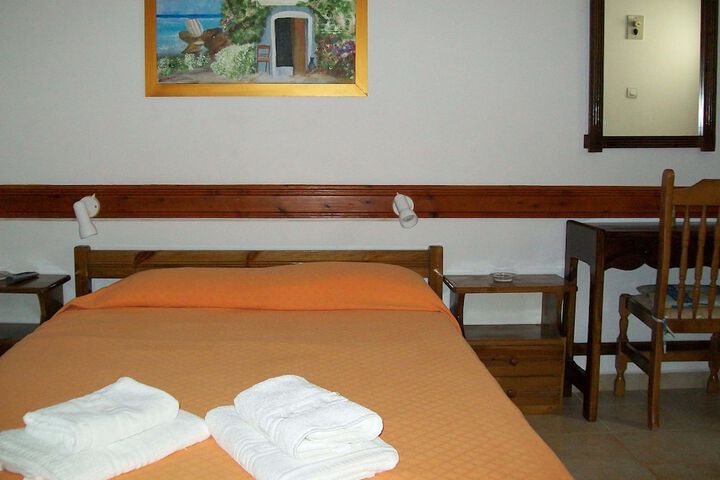 Room 12 of 31