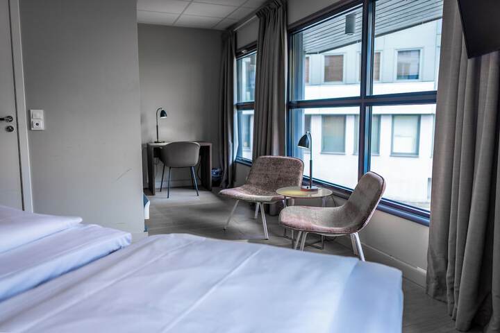 Room 40 of 65