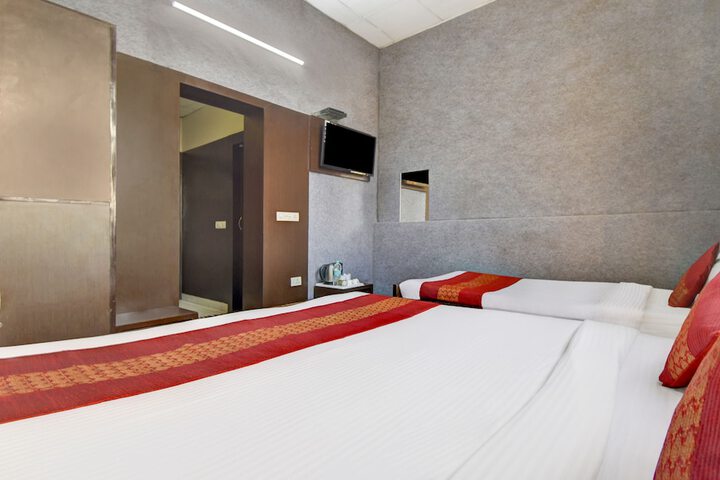 Room 14 of 44