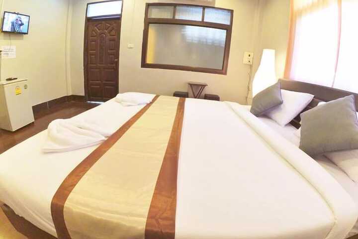 Room 16 of 45