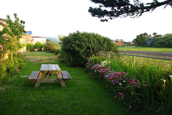 Hotel Exterior 34 of 39