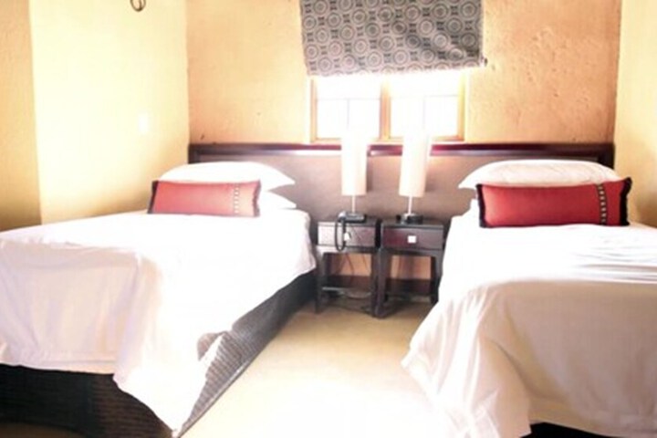 Room 7 of 30