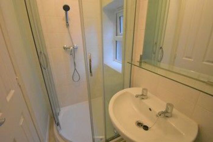 Room 5 of 23