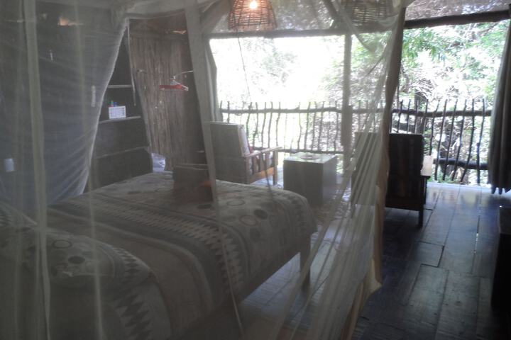 Room 5 of 24
