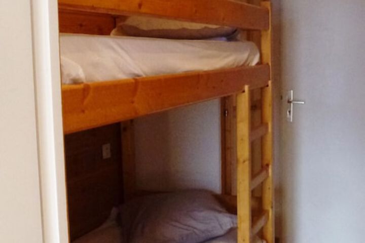 Room 16 of 314