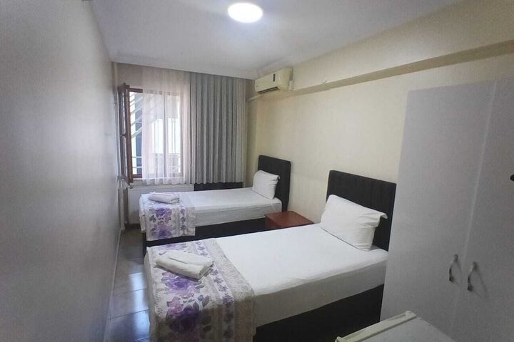 Room 29 of 42
