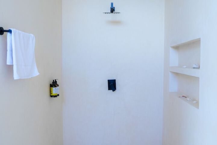 Room 78 of 90