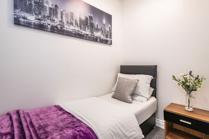 Room 8 of 23