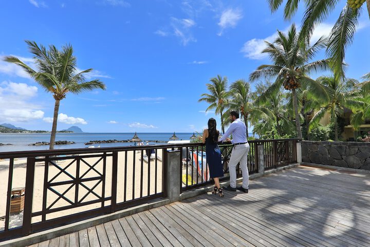 Sundeck 69 of 79