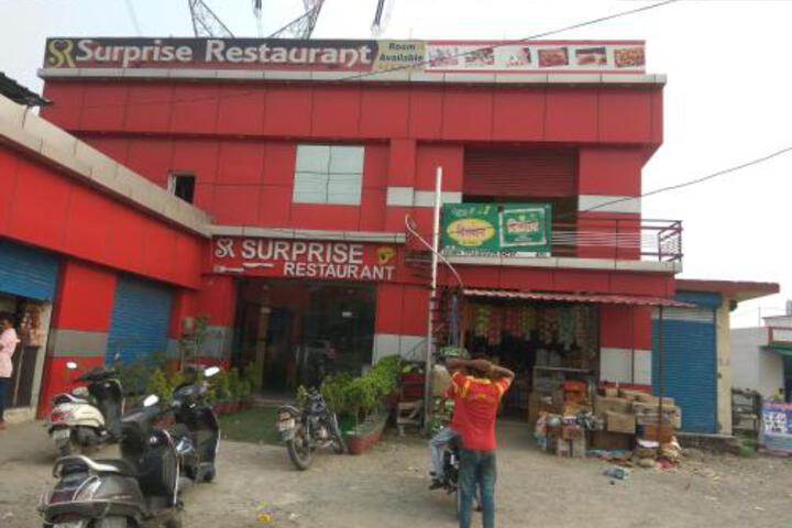 Hotel Surprise Restaurant