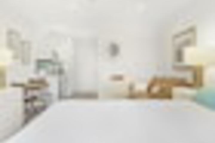 Room 101 of 549