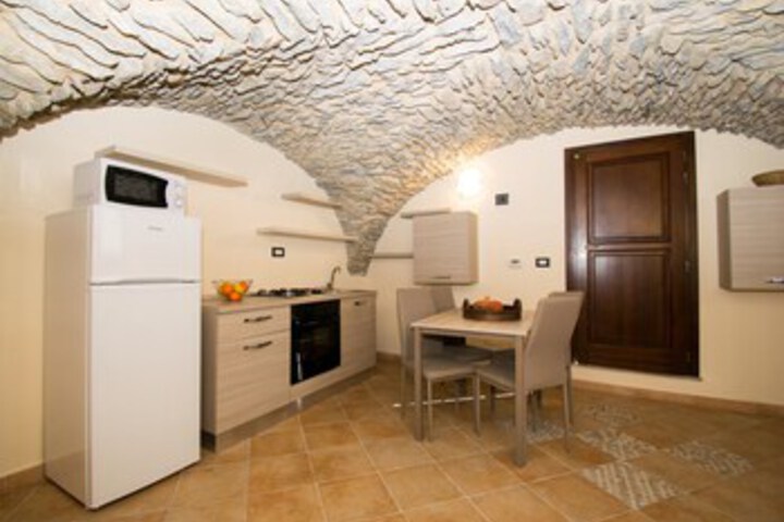 Room 14 of 27