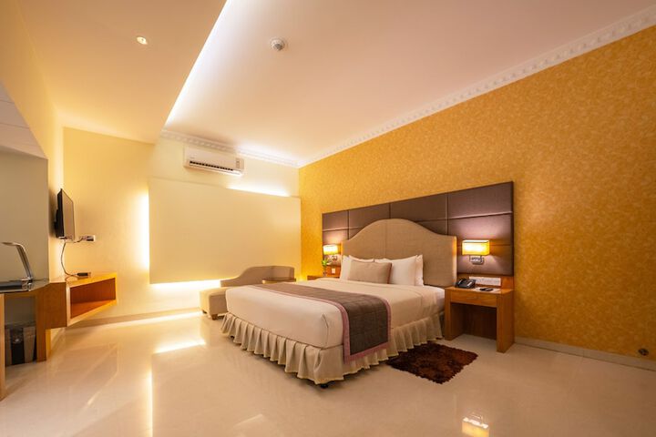 Room 15 of 58