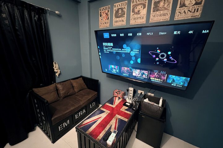Room 19 of 40