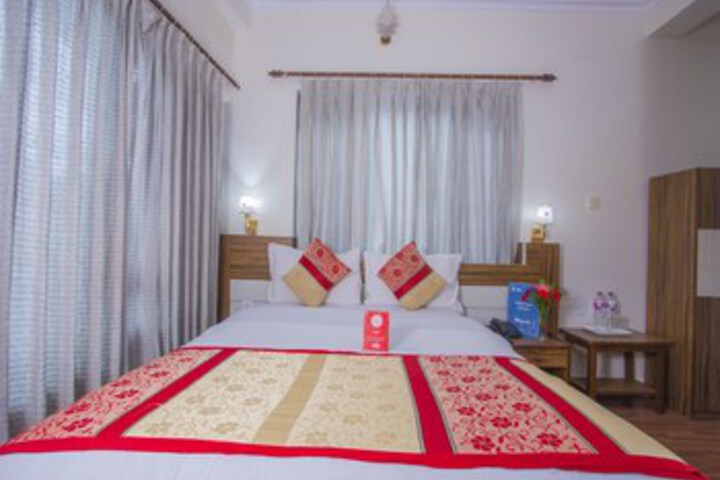 Room 6 of 24
