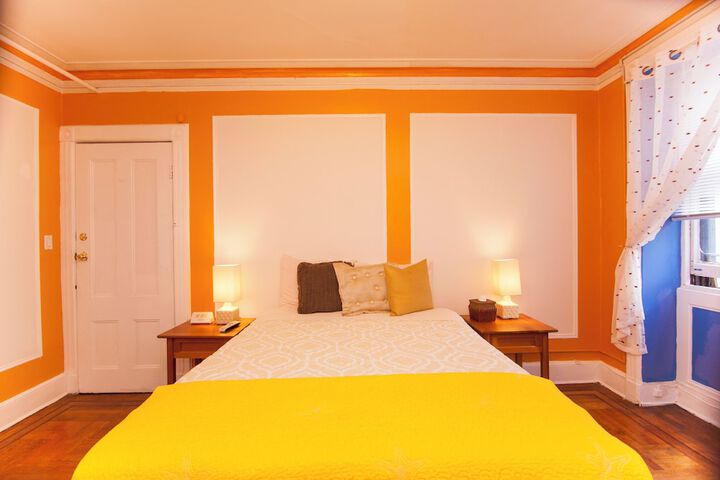 Room 14 of 27