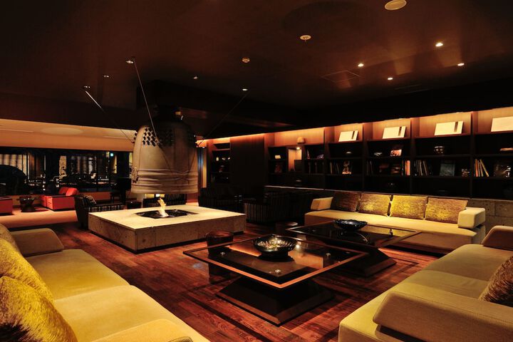 Hotel Interior 4 of 92