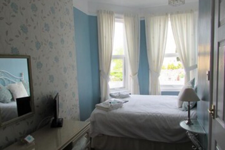 Room 47 of 77