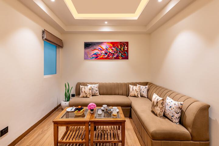 Room 10 of 23