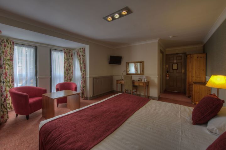 Room 7 of 63