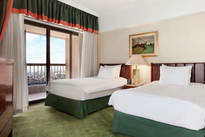 Room 40 of 125