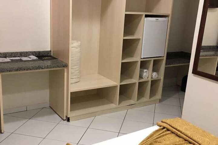 Room 19 of 50