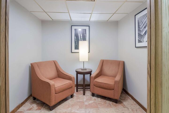 Guest Lobby