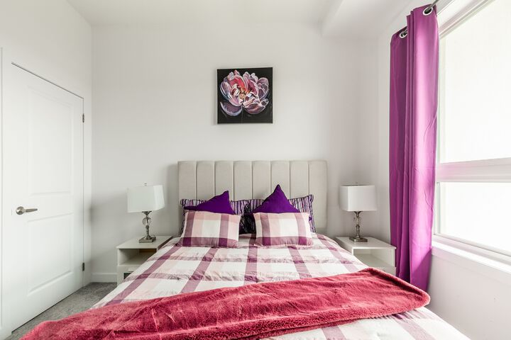 Room 3 of 16