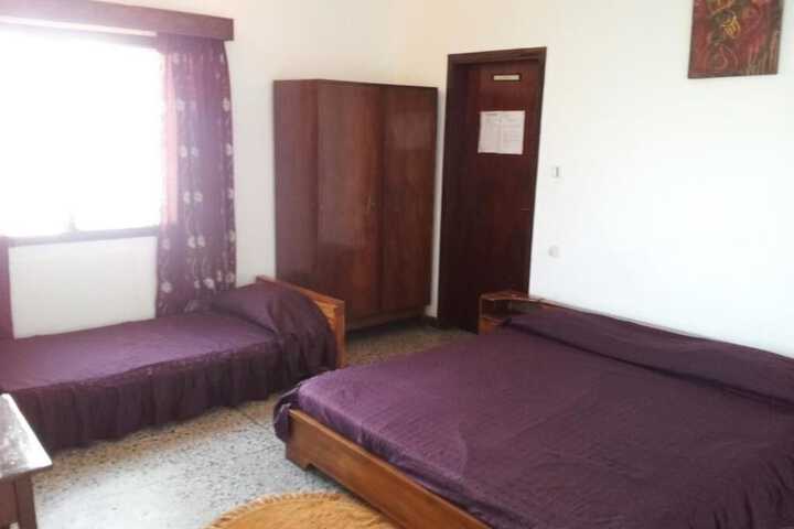 Room 11 of 52