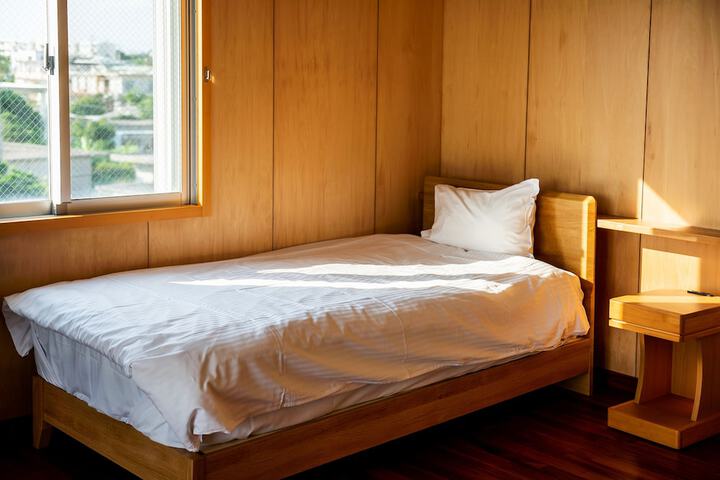 Room 8 of 56