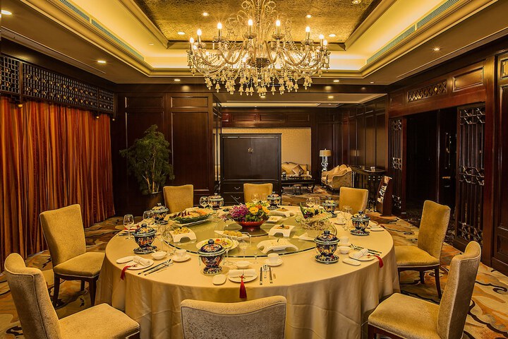 Dining 85 of 102