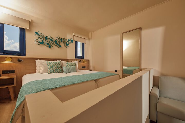 Room 28 of 85