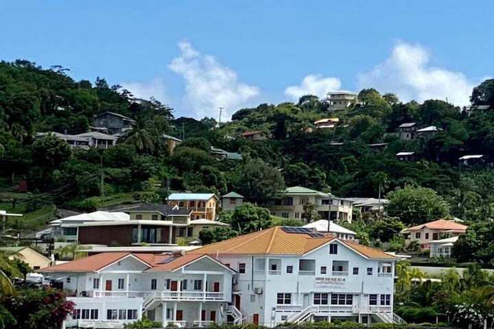 Grand Anse Beach Palace