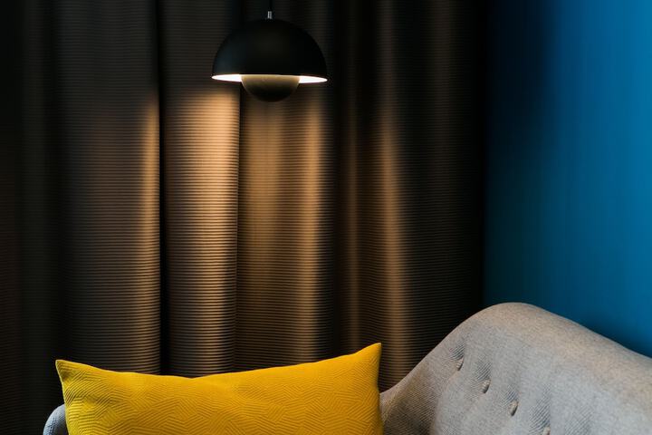 Lounge 78 of 86