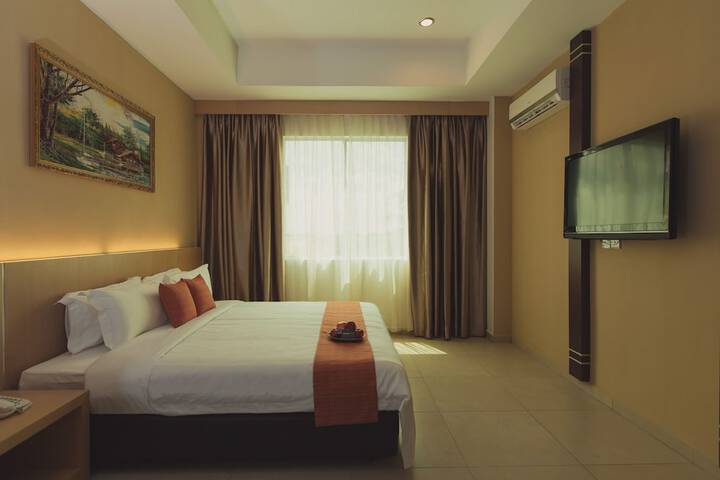 Room 18 of 43