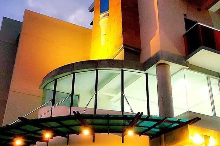 Hotel 35 of 35