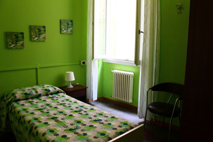 Room 43 of 107