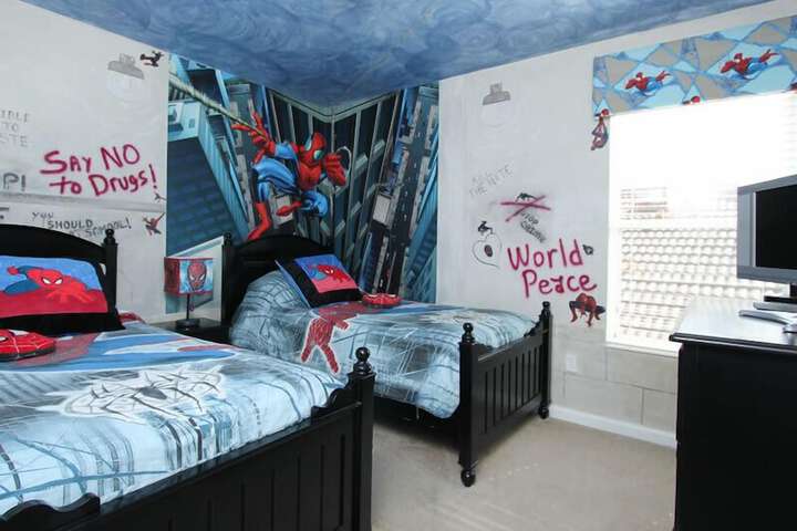 Room 7 of 30