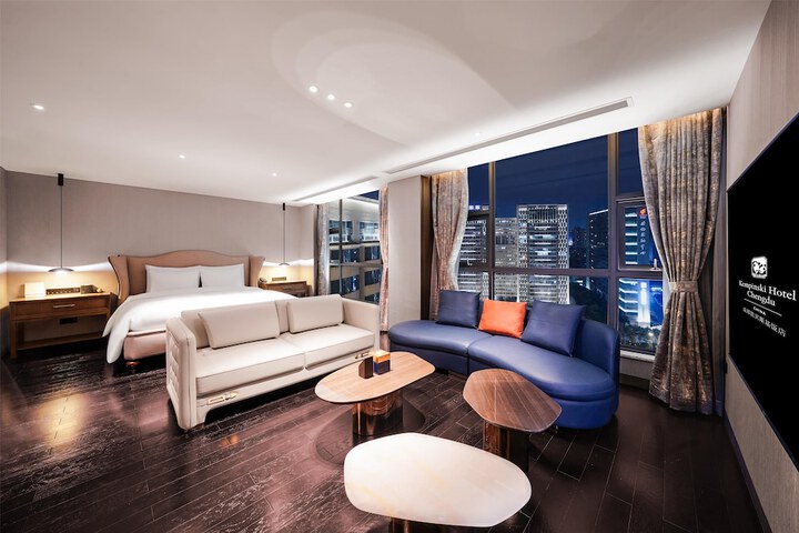 Room 63 of 225