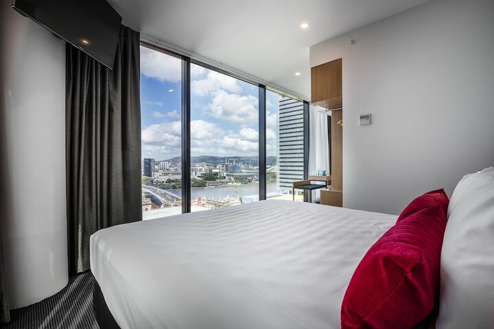 Room 78 of 128