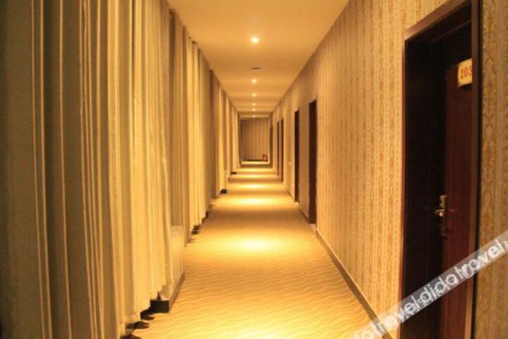 Hotel Interior 12 of 18