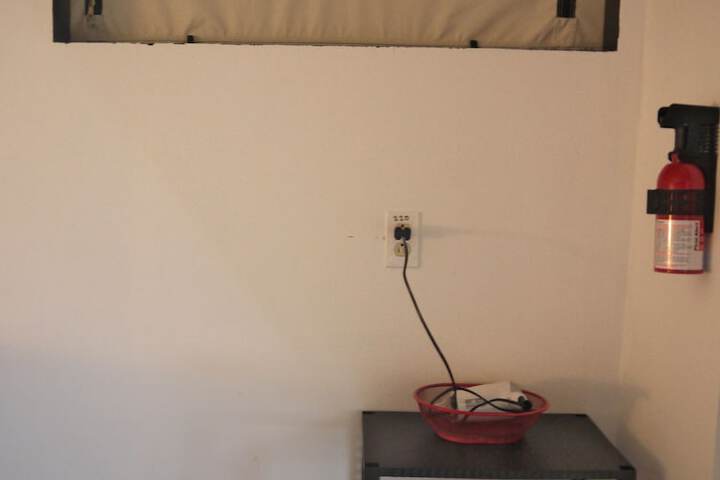 Room 16 of 53