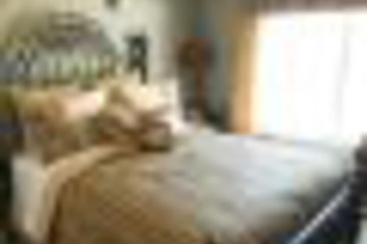 Room 12 of 14