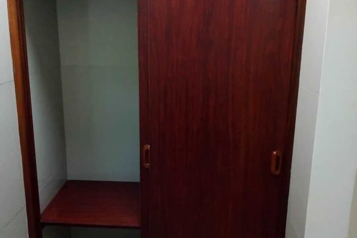 Room 7 of 10
